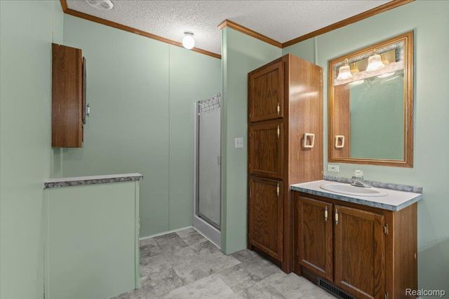 103 Chinkapin Rill, Fenton, MI 48430