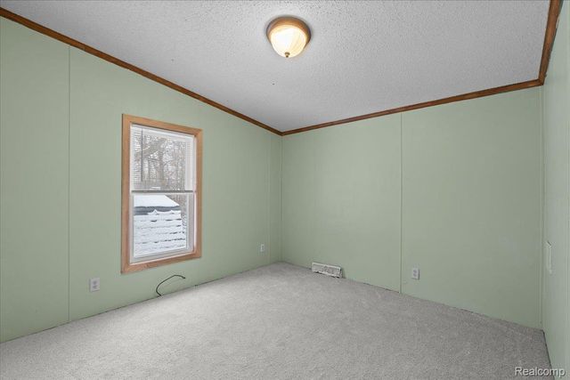 103 Chinkapin Rill, Fenton, MI 48430