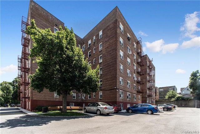 485 Bronx River Road B64, Yonkers, NY 10704