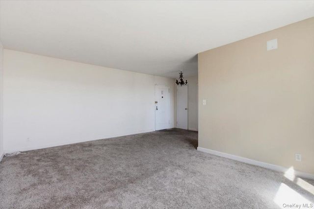 485 Bronx River Road B64, Yonkers, NY 10704