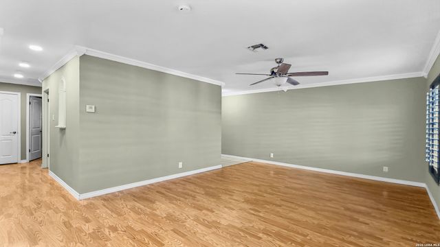 6519 Spring Manor, San Antonio, TX 78249