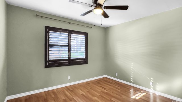 6519 Spring Manor, San Antonio, TX 78249