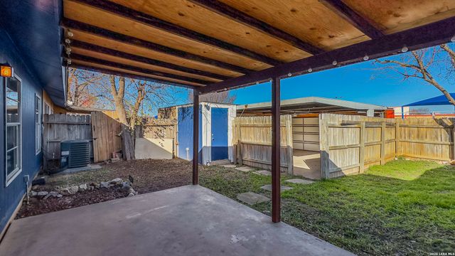 6519 Spring Manor, San Antonio, TX 78249