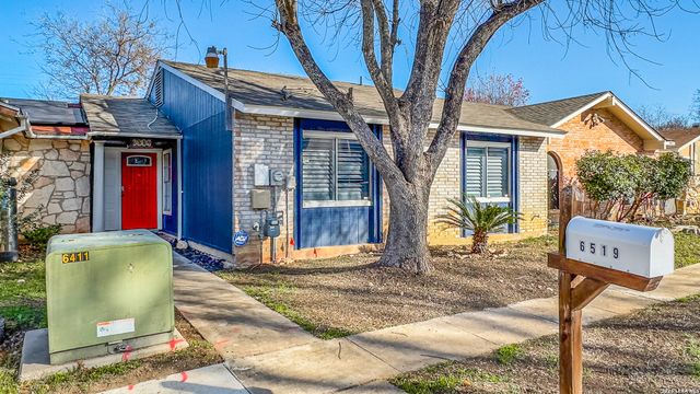 6519 Spring Manor, San Antonio, TX 78249