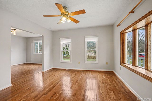 1539 Park Avenue, Bay City, MI 48708