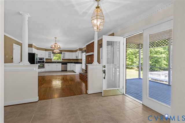 2671 Deer Haven Trl, Columbia, VA 23038