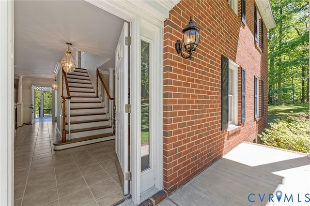 2671 Deer Haven Trl, Columbia, VA 23038