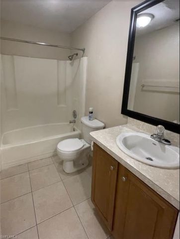 1804 SW 21st LN, Cape Coral, FL 33991