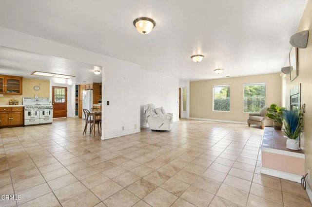 587 N Rice Road, Ojai, CA 93023