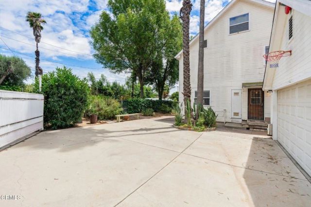 587 N Rice Road, Ojai, CA 93023