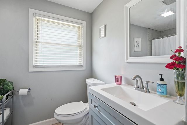 69 Elsie Rd, Brockton, MA 02302