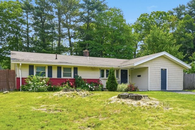 69 Elsie Rd, Brockton, MA 02302