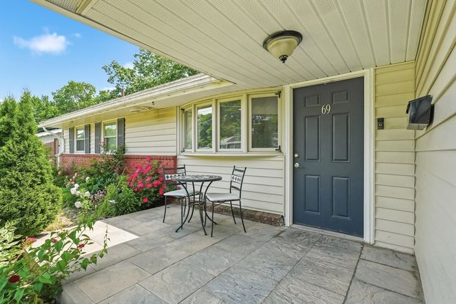 69 Elsie Rd, Brockton, MA 02302
