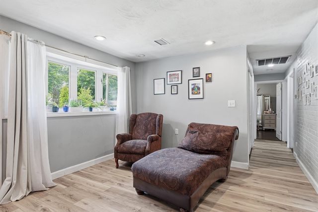 69 Elsie Rd, Brockton, MA 02302