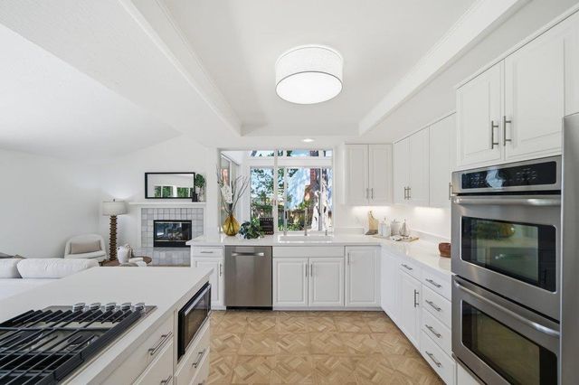 3162 La Mesa Drive, San Carlos, CA 94070