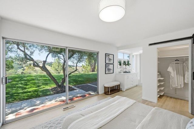 3162 La Mesa Drive, San Carlos, CA 94070