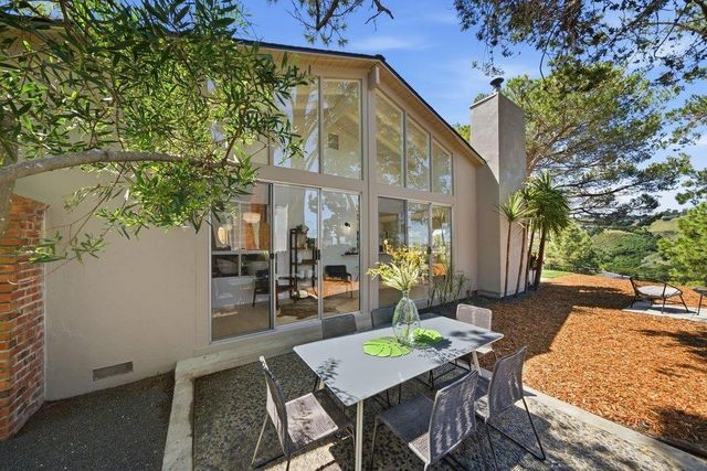 3162 La Mesa Drive, San Carlos, CA 94070