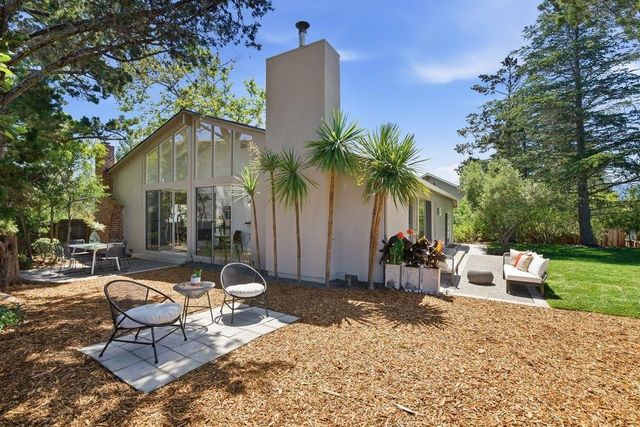 3162 La Mesa Drive, San Carlos, CA 94070