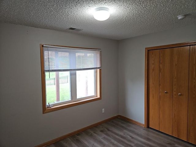 10455 Glen Eagle Circle, Woodbury, MN 55129