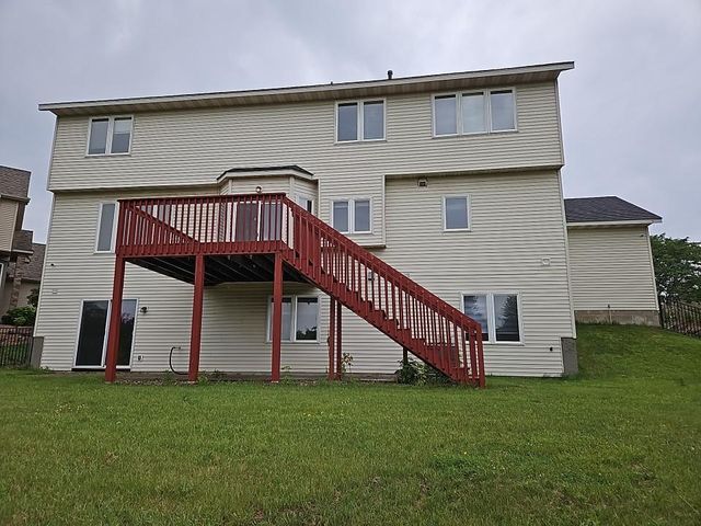 10455 Glen Eagle Circle, Woodbury, MN 55129