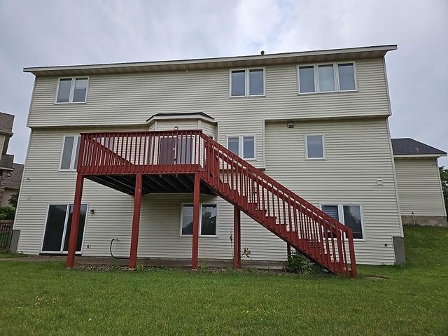 10455 Glen Eagle Circle, Woodbury, MN 55129