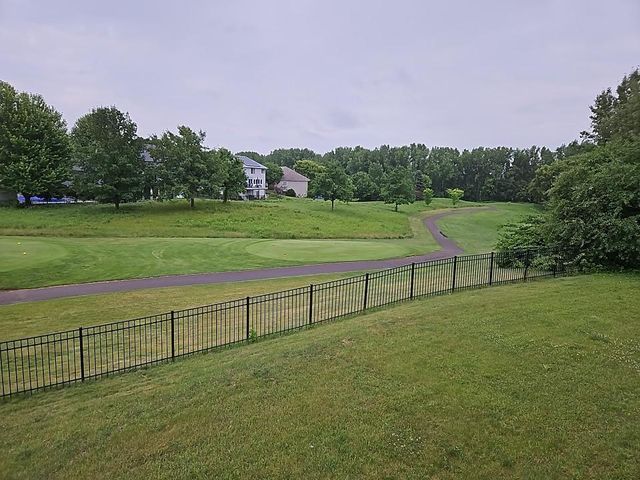 10455 Glen Eagle Circle, Woodbury, MN 55129