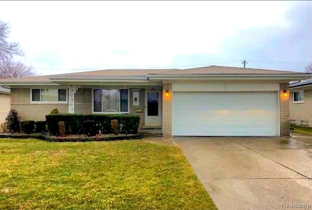 11338 Loginaw Drive, Warren, MI 48089