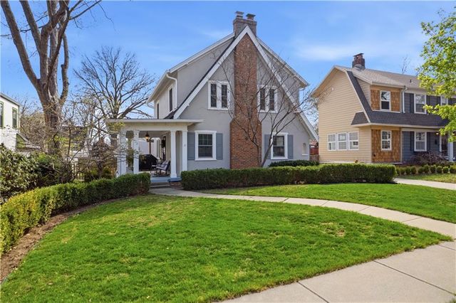 23 E Winthrope Road, Kansas City, MO 64113