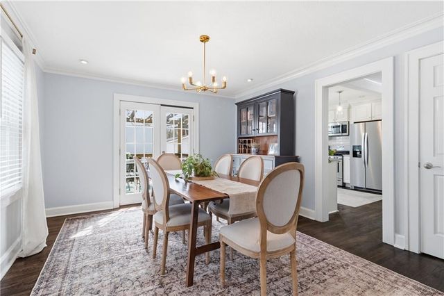 23 E Winthrope Road, Kansas City, MO 64113