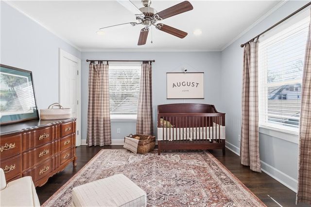 23 E Winthrope Road, Kansas City, MO 64113