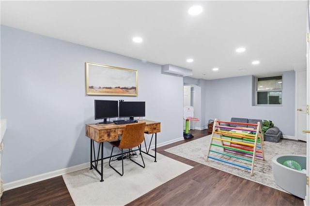 23 E Winthrope Road, Kansas City, MO 64113