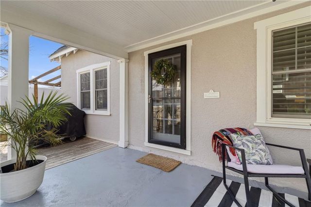 23 E Winthrope Road, Kansas City, MO 64113