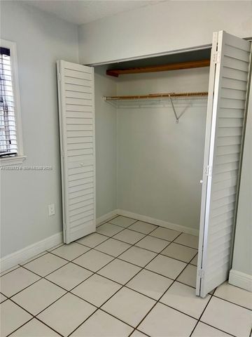 19436 NW 53rd Place 3, Miami Gardens, FL 33055