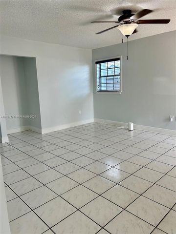 19436 NW 53rd Place 3, Miami Gardens, FL 33055