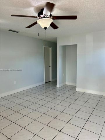 19436 NW 53rd Place 3, Miami Gardens, FL 33055
