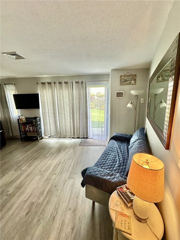 3 Capella Street S, Newport, RI 02840