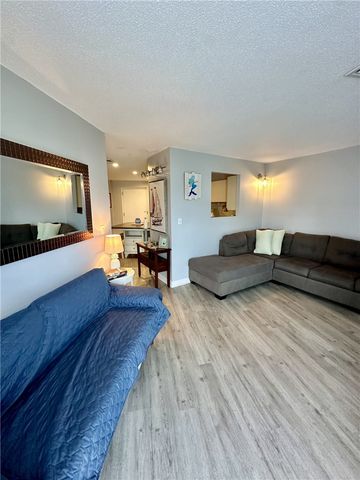 3 Capella Street S, Newport, RI 02840