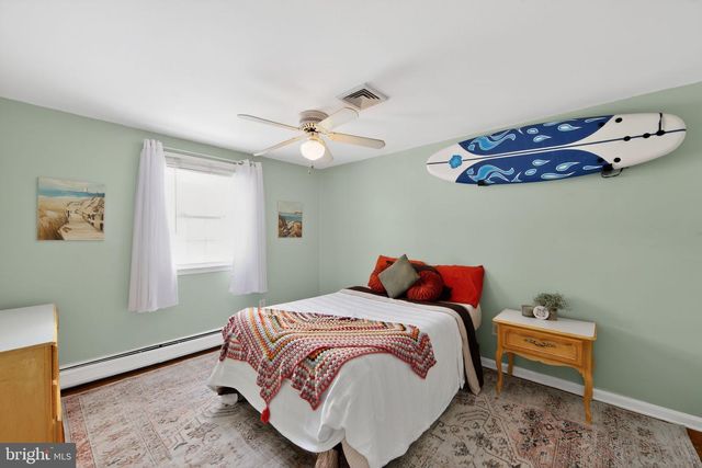 51 OAKLAND DR, Downingtown, PA 19335