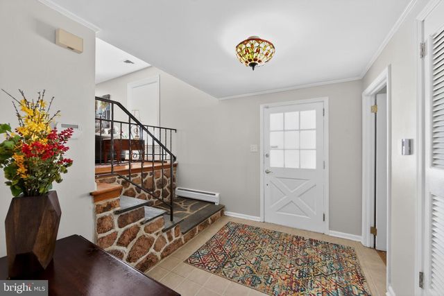 51 OAKLAND DR, Downingtown, PA 19335