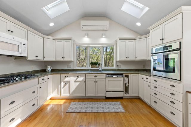 206 Landing Drive, Brewster, MA 02631