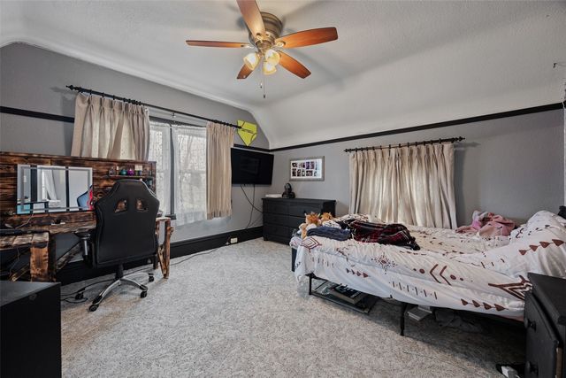 1707 8th Avenue, Belle Plaine, IA 52208