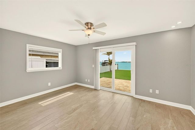 5434 OAKHURST DRIVE, Seminole, FL 33772