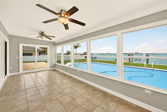 5434 OAKHURST DRIVE, Seminole, FL 33772