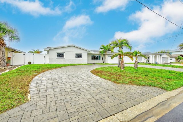 5434 OAKHURST DRIVE, Seminole, FL 33772