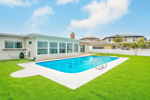 5434 OAKHURST DRIVE, Seminole, FL 33772