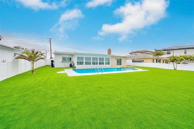 5434 OAKHURST DRIVE, Seminole, FL 33772