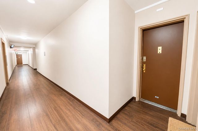 1234 Midland Avenue 2E, Bronxville, NY 10708