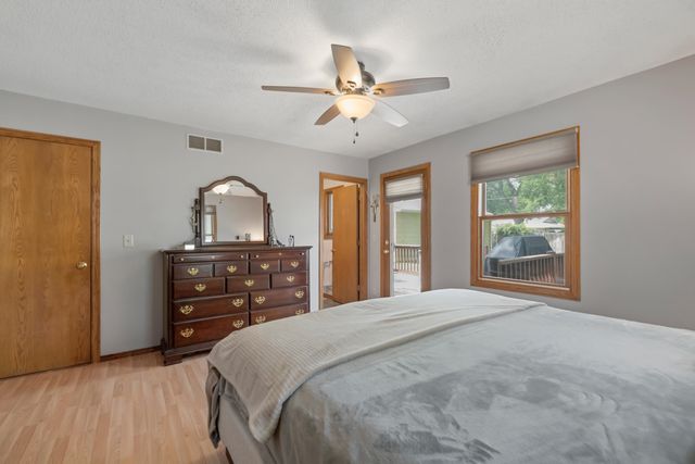 8824 W Birch Ln, Wichita, KS 67212