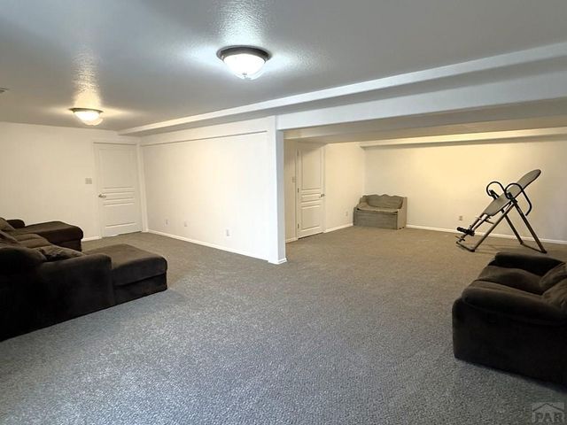 959 E Moonbeam Dr, Pueblo West, CO 81007