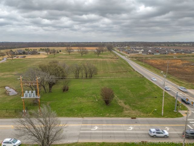 13031 S Mingo Road, Bixby, OK 74008